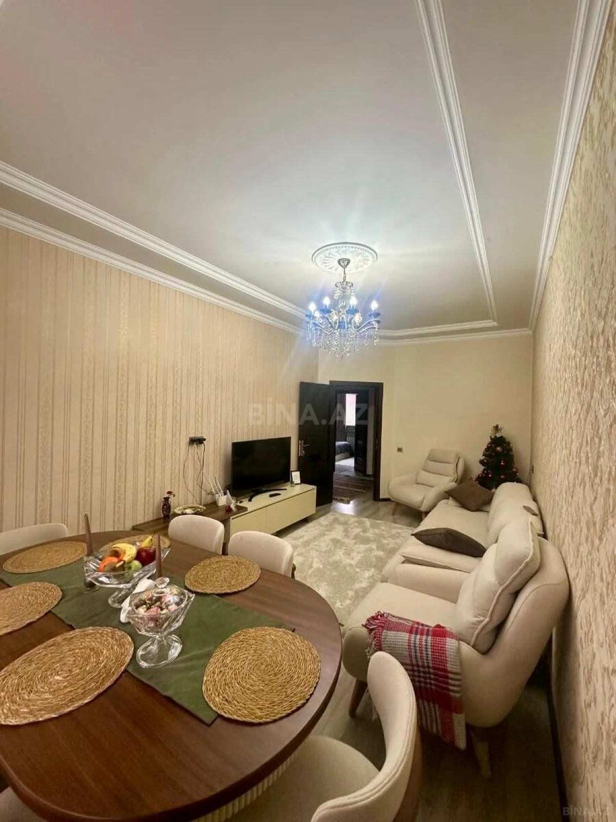 Satılır 5 otaqlı həyət evi 135.7 m²