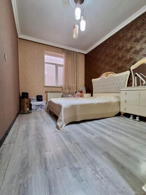 Satılır 5 otaqlı həyət evi 135.7 m²