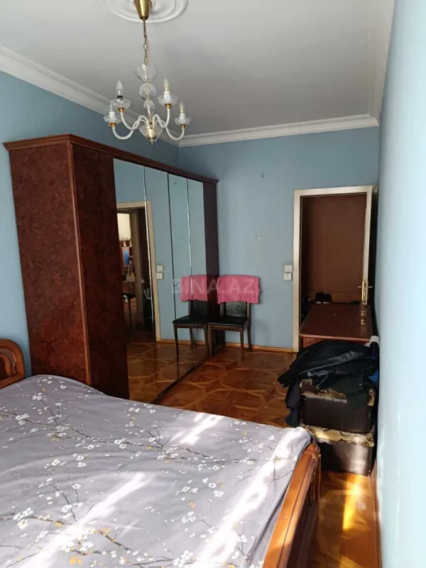 Satılır 3 otaqlı mənzil 58 m²