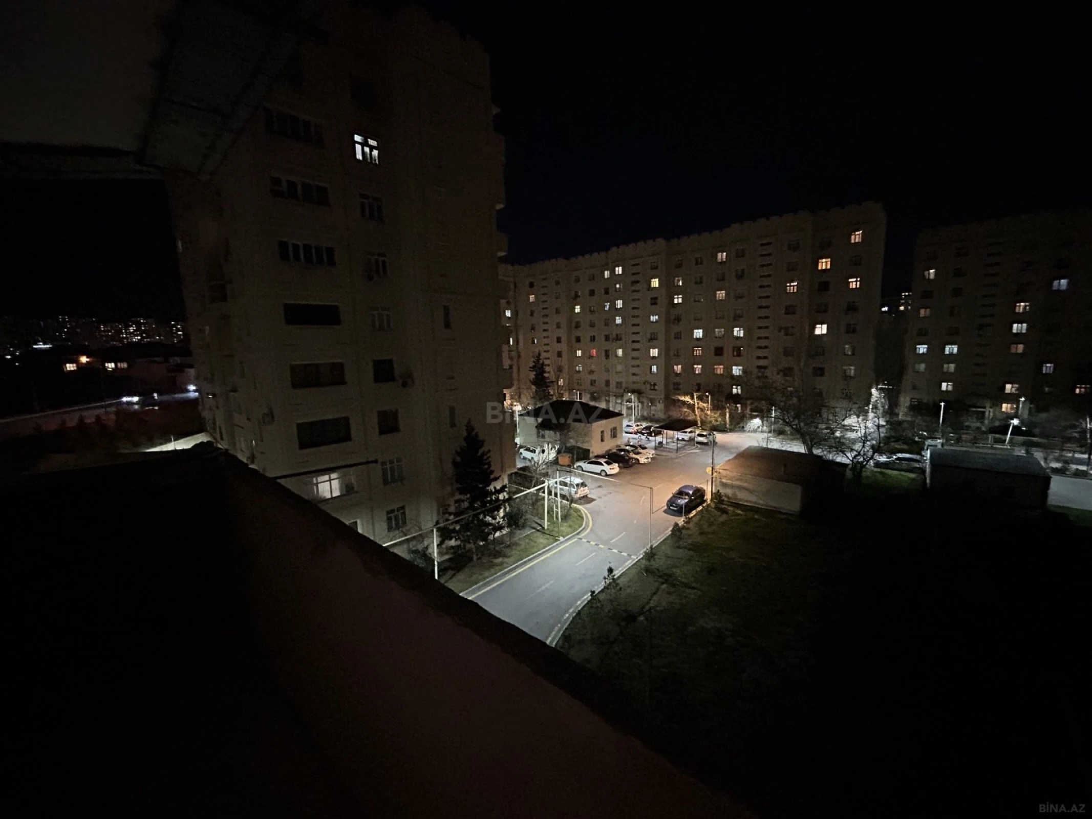 Kirayə verilir 2 otaqlı mənzil 60 m²