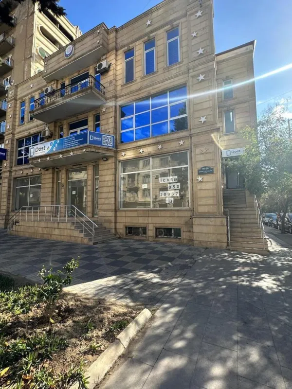 Kirayə verilir 6 otaqlı ofis 180 m²