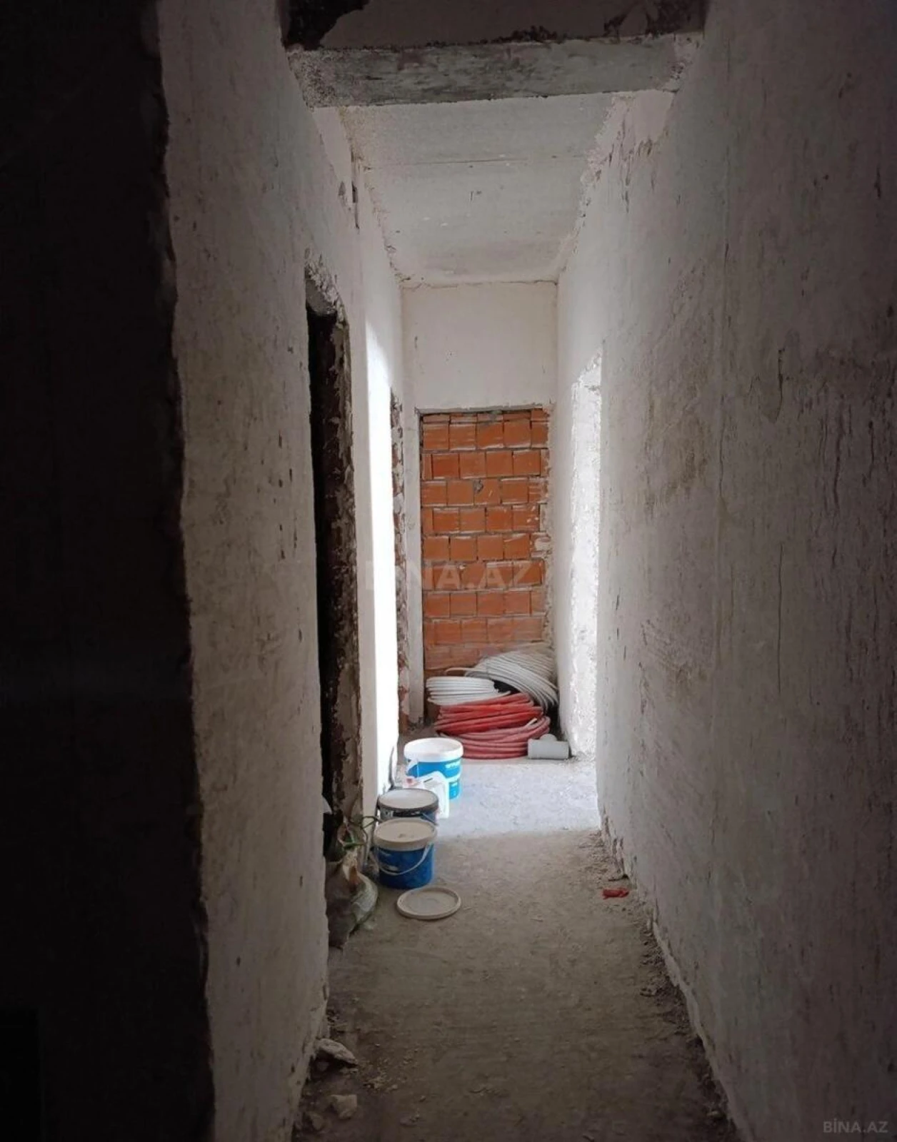 Satılır 3 otaqlı mənzil 125 m²