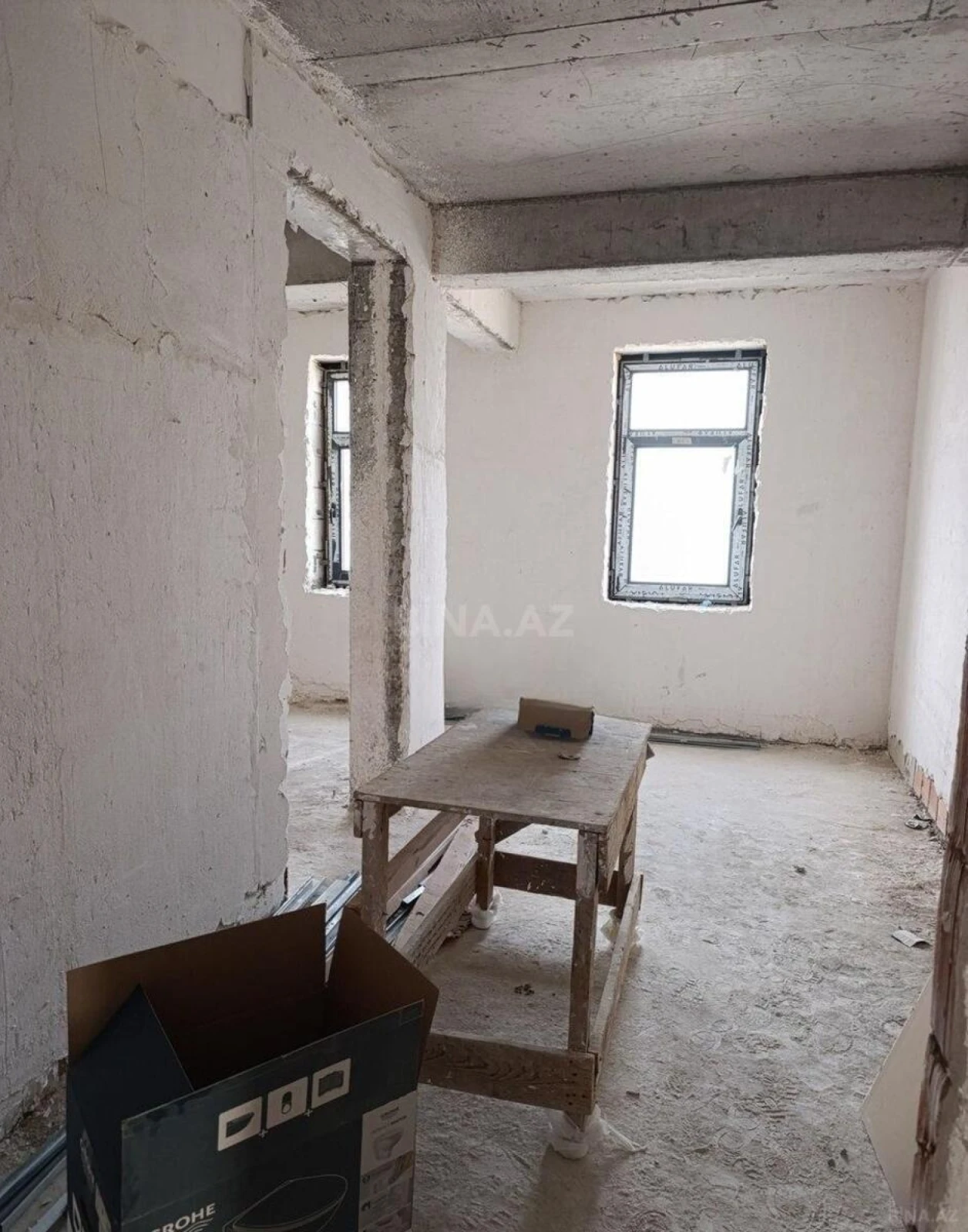 Satılır 3 otaqlı mənzil 125 m²