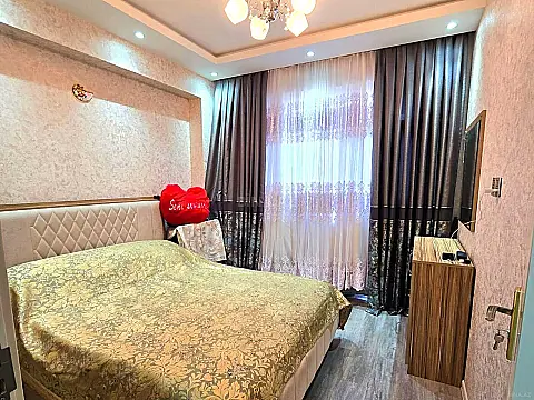 Satılır 2 otaqlı mənzil 62 m²