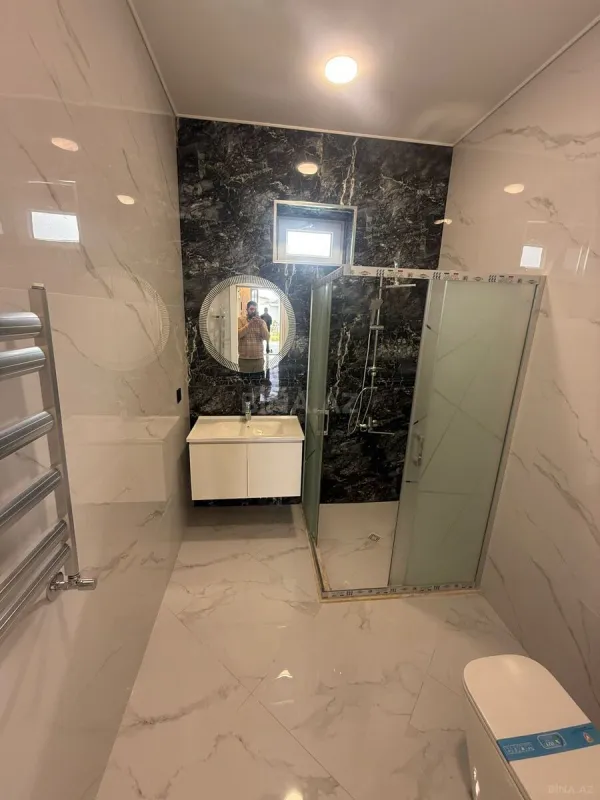 Satılır 4 otaqlı həyət evi 145 m²