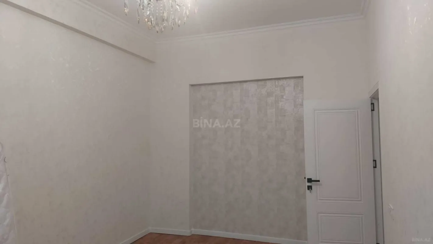 Kirayə verilir 2 otaqlı mənzil 80 m²