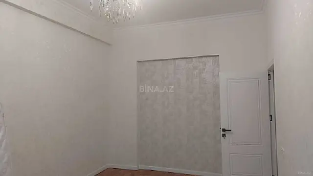 Kirayə verilir 2 otaqlı mənzil 80 m²