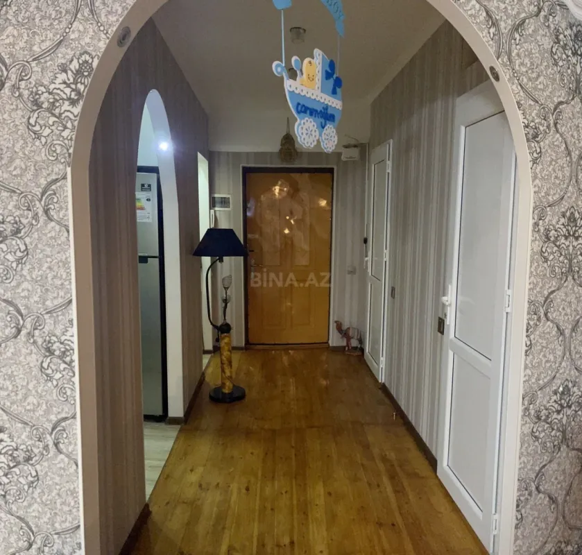 Satılır 3 otaqlı mənzil 100 m²