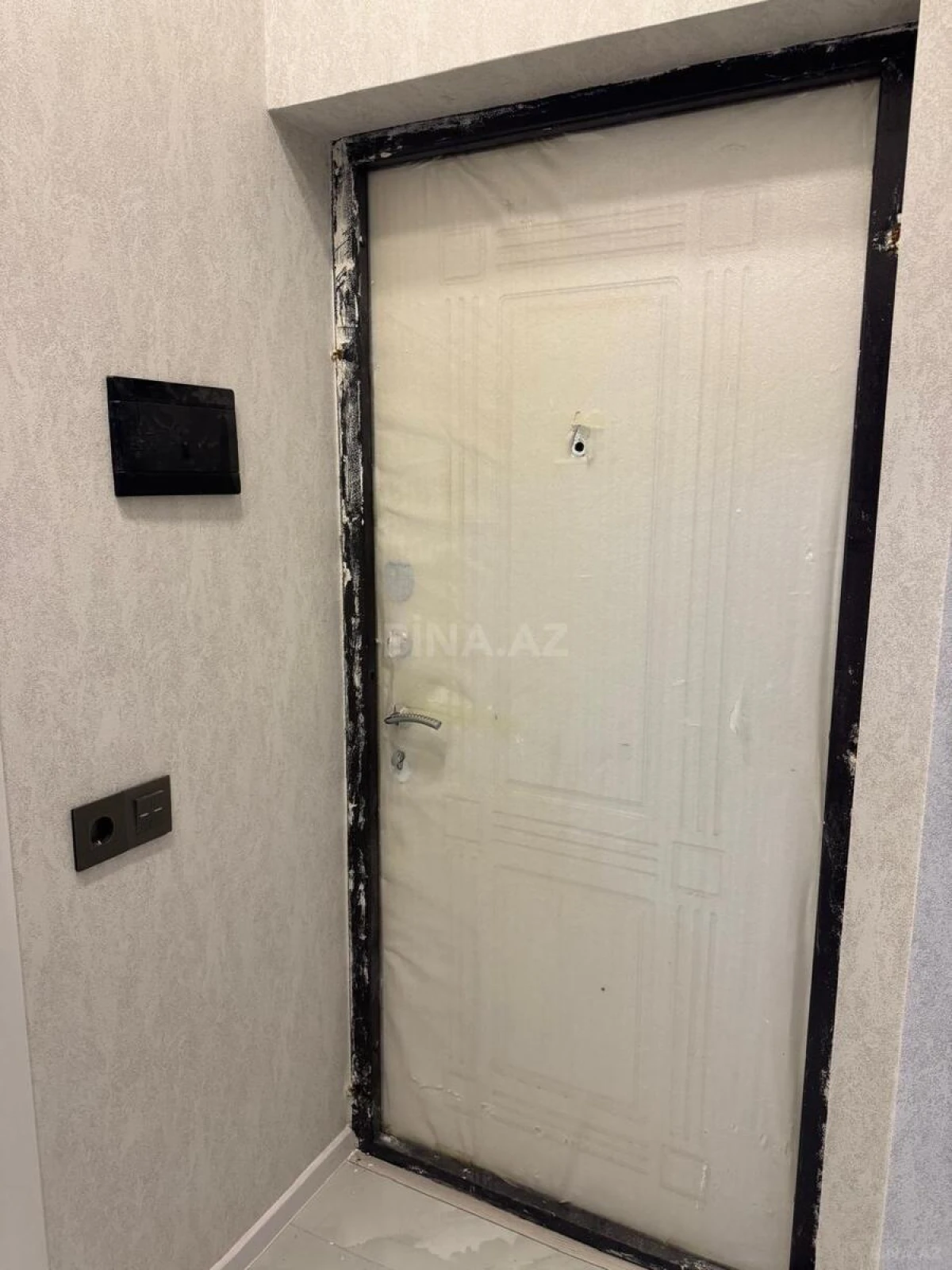 Kirayə verilir 2 otaqlı mənzil 55 m²