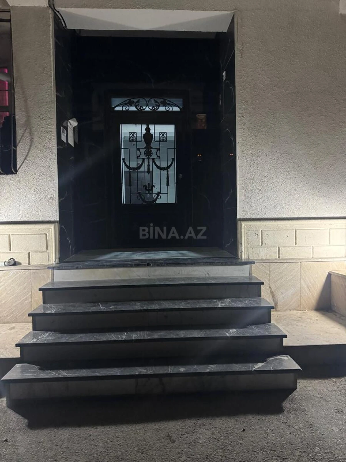 Kirayə verilir 2 otaqlı mənzil 55 m²