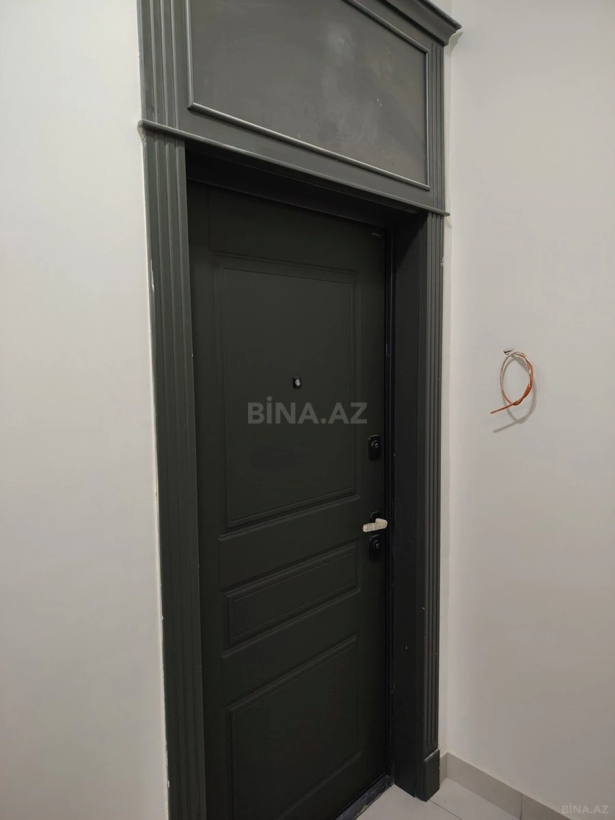 Satılır 3 otaqlı mənzil 83 m²