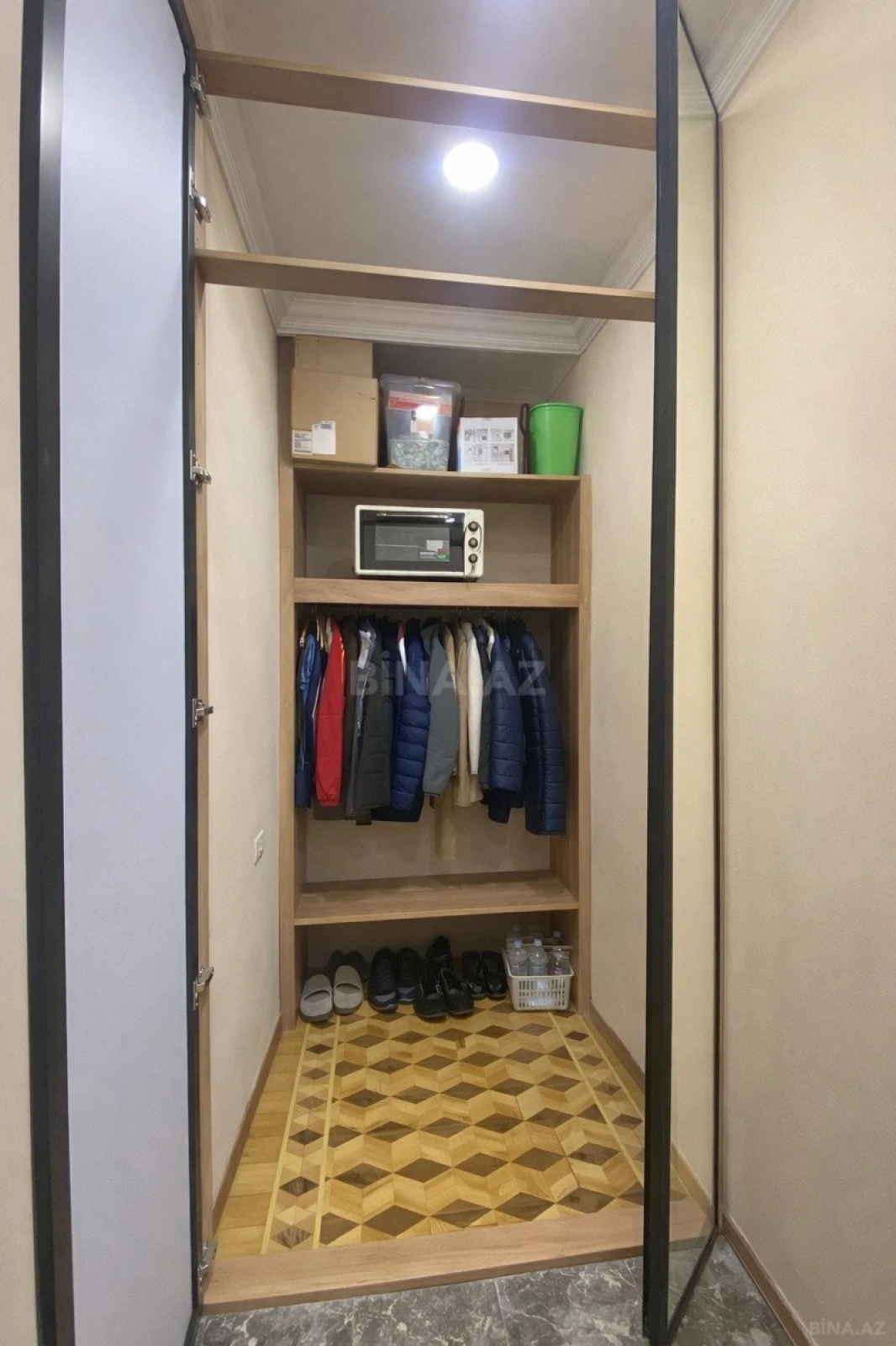 Satılır 2 otaqlı mənzil 70 m²