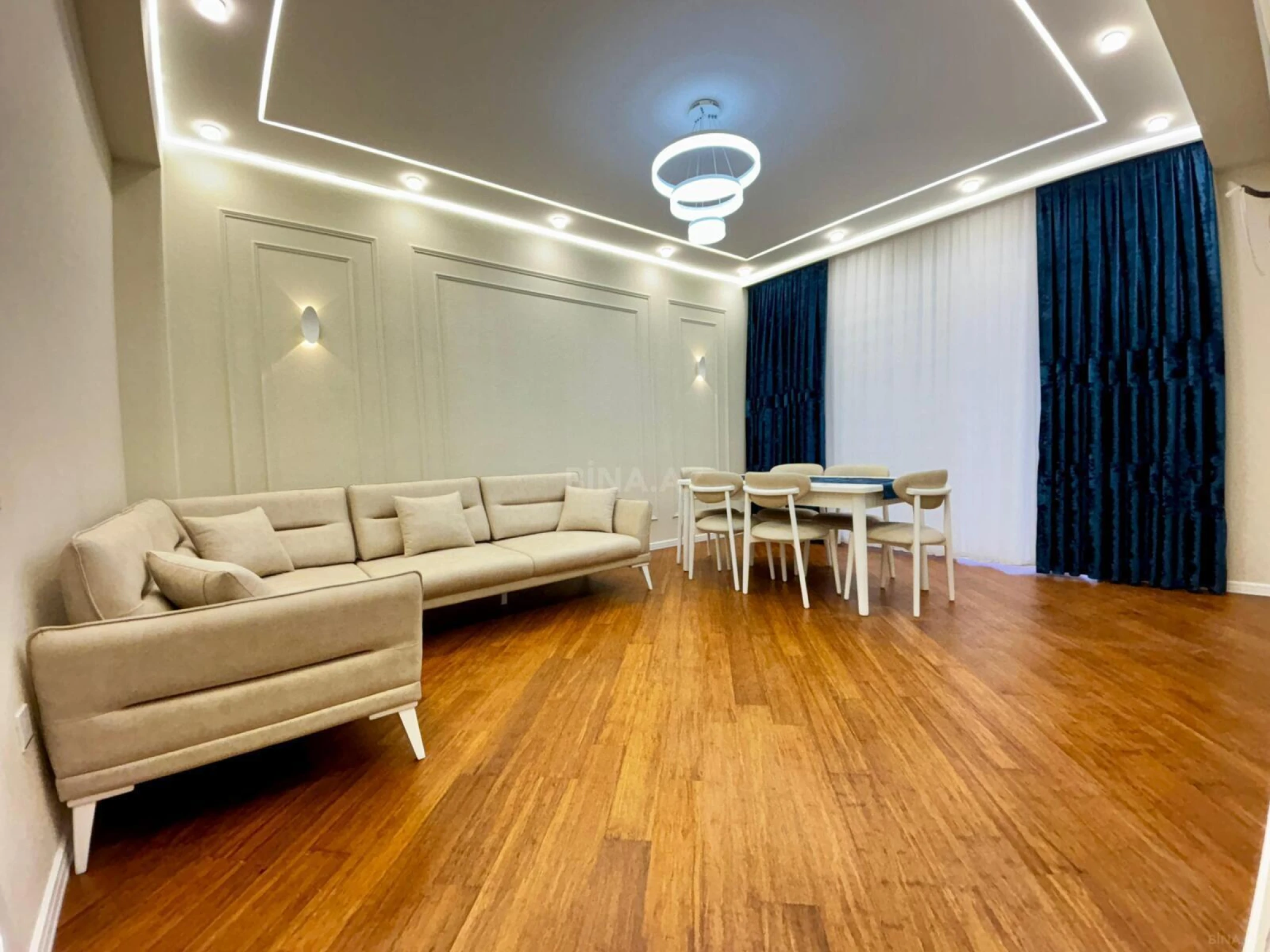 Satılır 2 otaqlı mənzil 70.7 m²