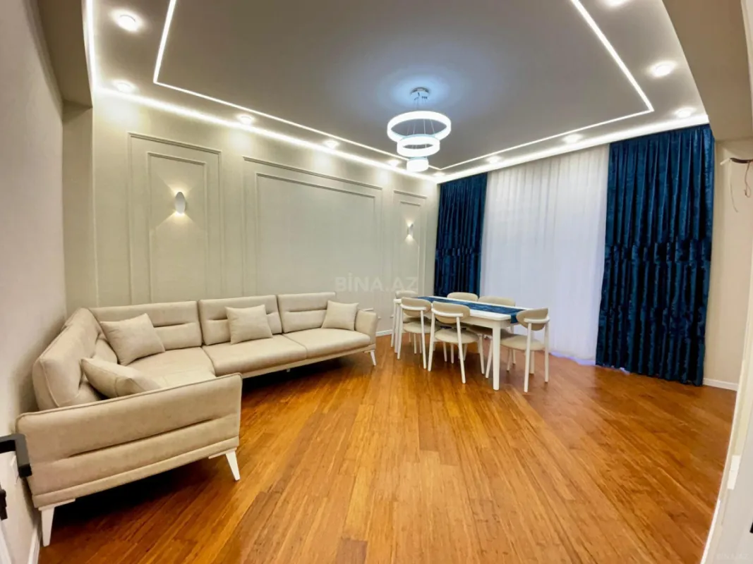 Satılır 2 otaqlı mənzil 70.7 m²