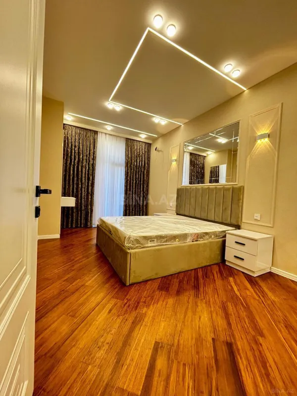 Satılır 2 otaqlı mənzil 70.7 m²