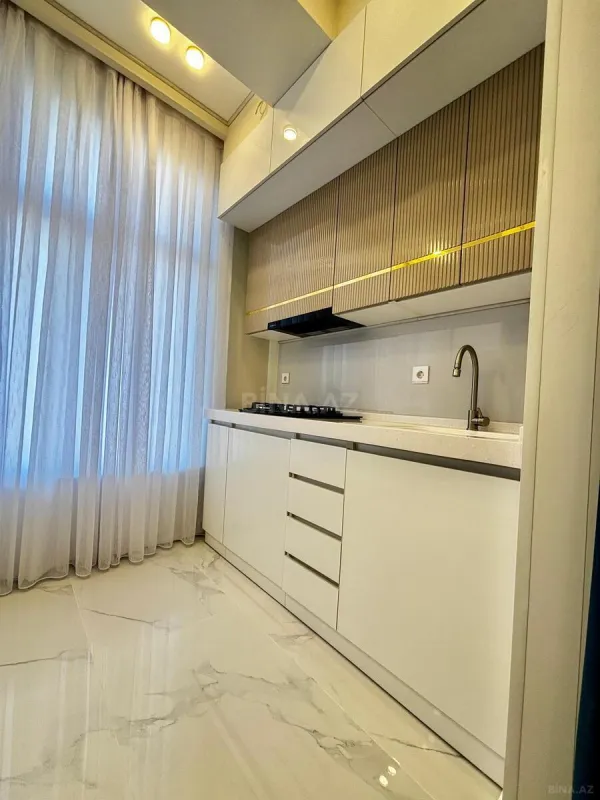 Satılır 2 otaqlı mənzil 70.7 m²