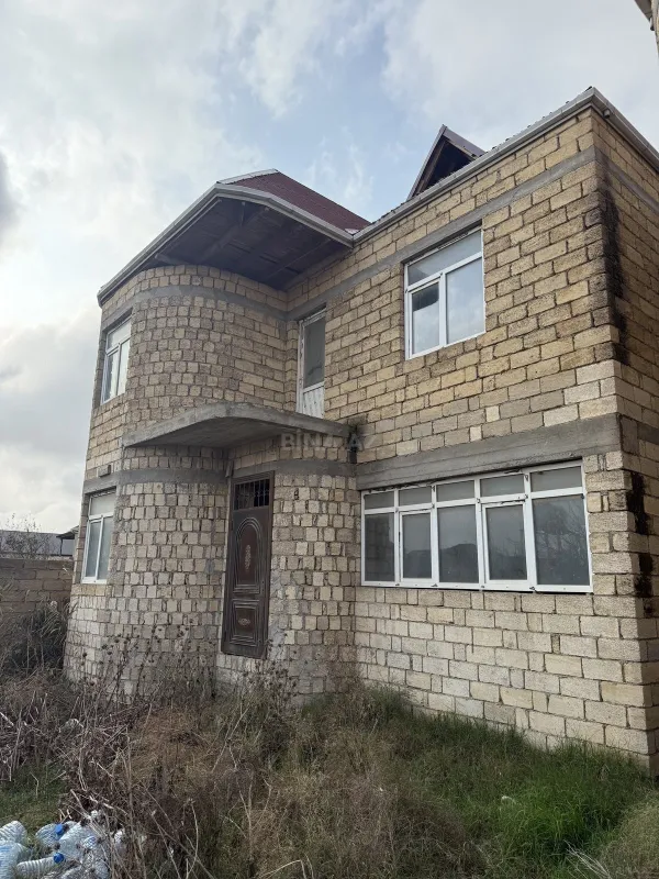 Satılır 4 otaqlı həyət evi 160 m²