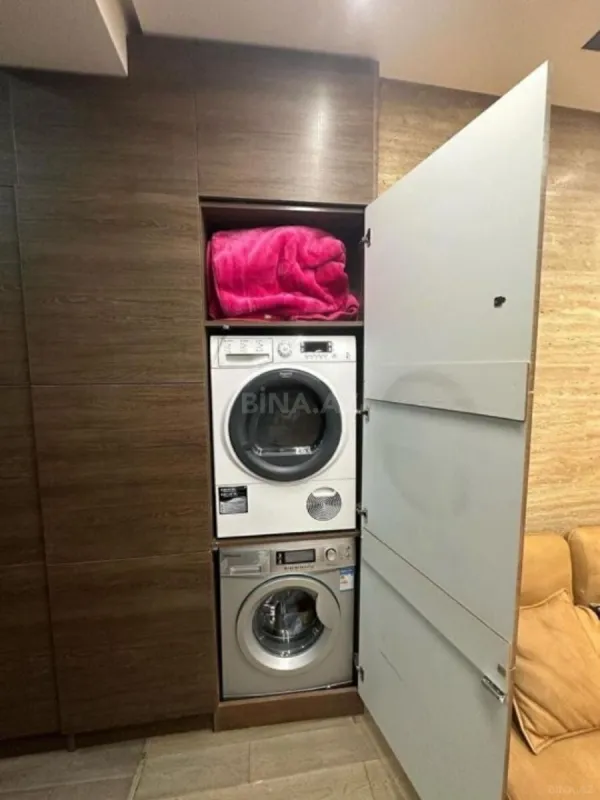 Satılır 2 otaqlı mənzil 55 m²