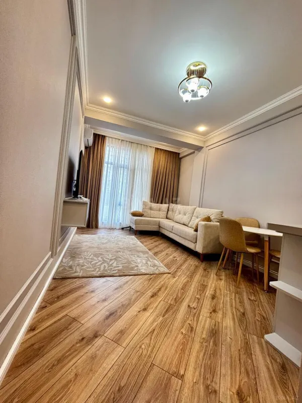 Satılır 2 otaqlı mənzil 60.7 m²