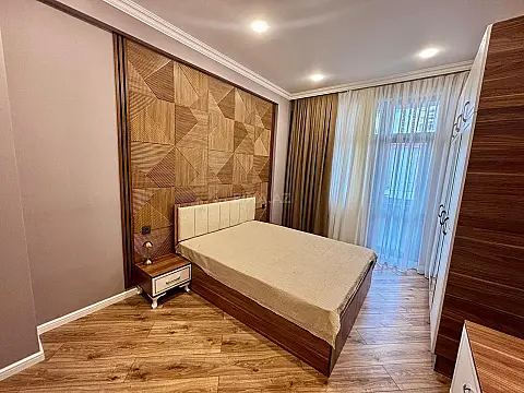 Satılır 2 otaqlı mənzil 60.7 m²