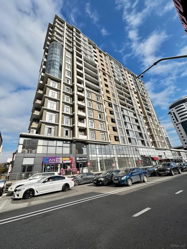 Satılır 2 otaqlı mənzil 60.7 m²