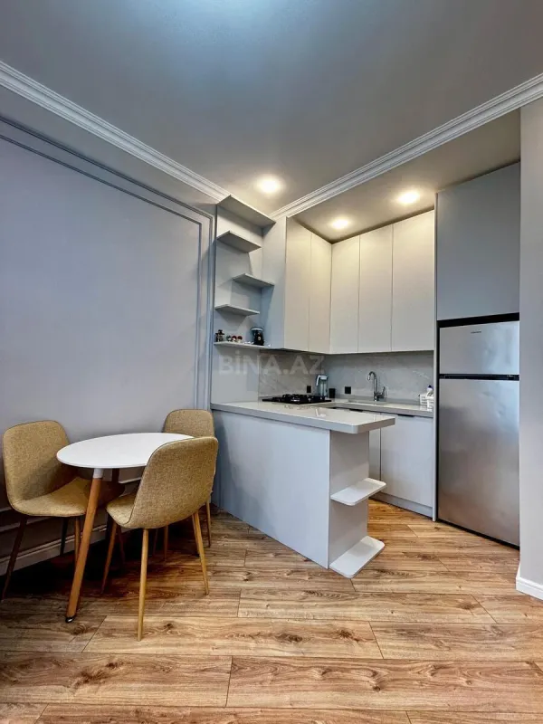 Satılır 2 otaqlı mənzil 60.7 m²