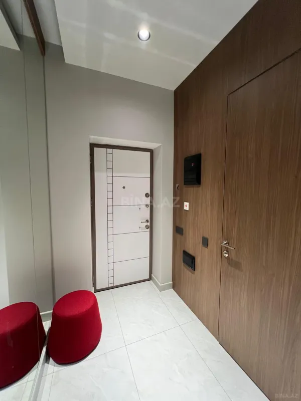 Satılır 3 otaqlı mənzil 148 m²