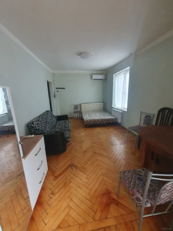 Kirayə verilir 2 otaqlı mənzil 45 m²
