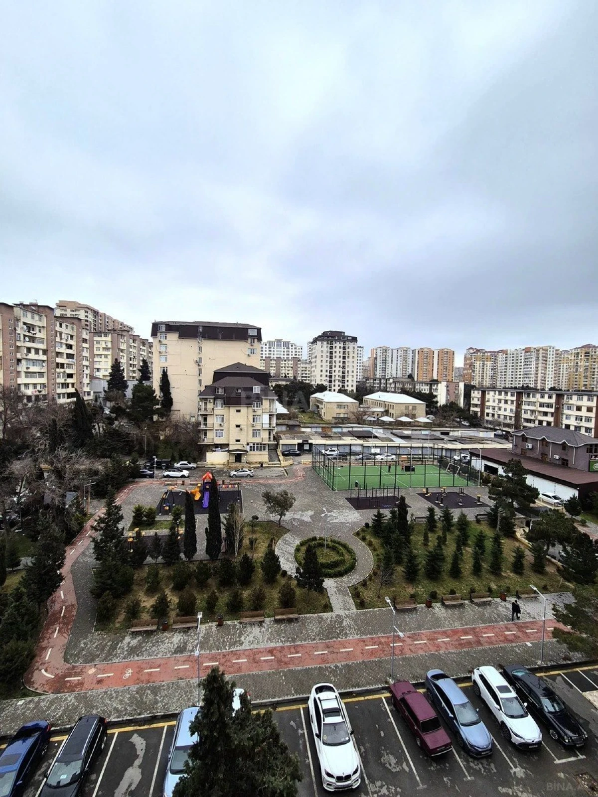 Satılır 3 otaqlı mənzil 86 m²