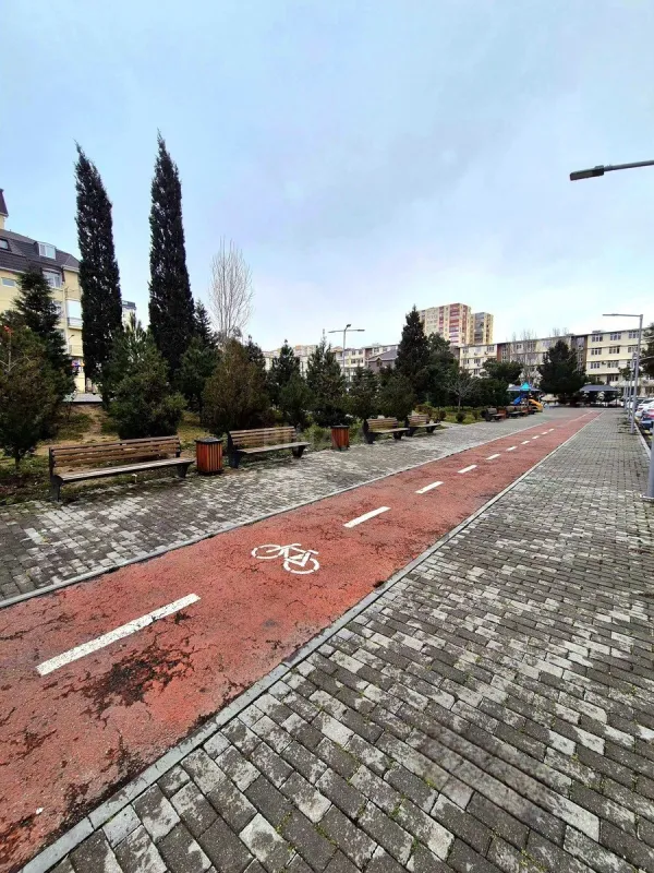 Satılır 3 otaqlı mənzil 86 m²