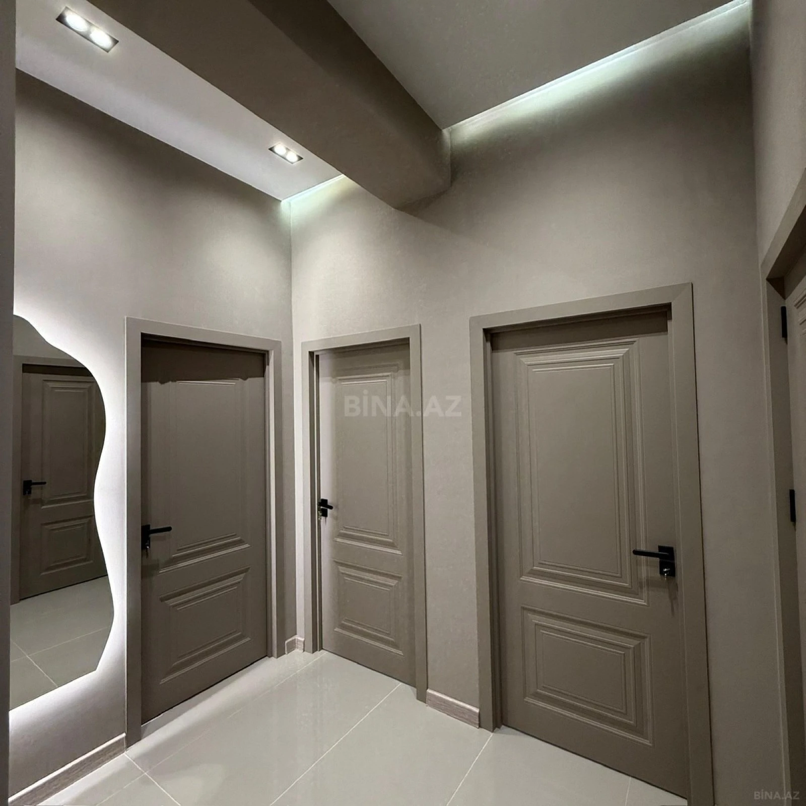 Satılır 3 otaqlı mənzil 72 m²