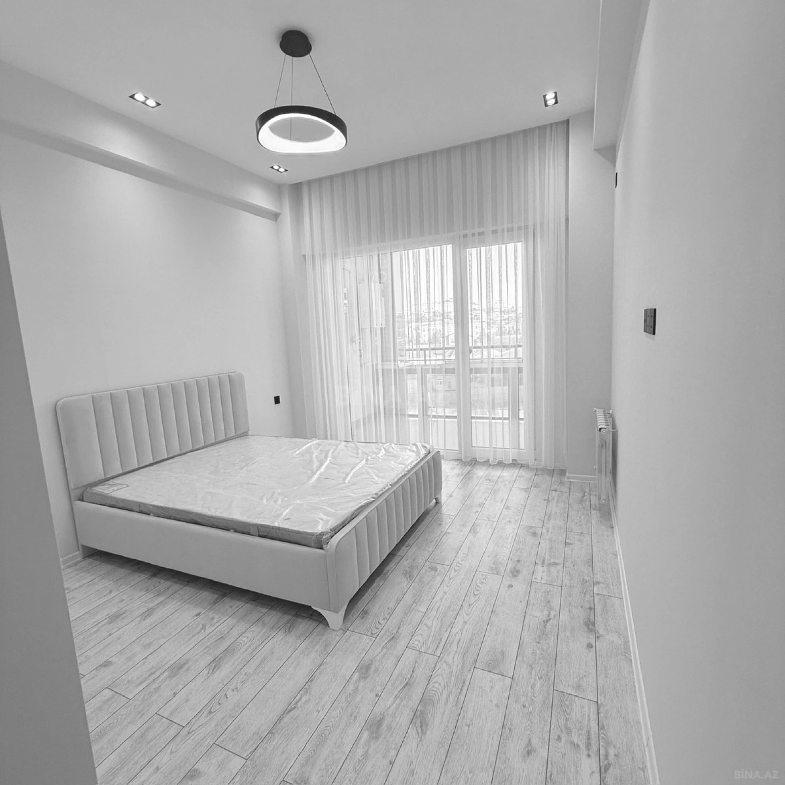Satılır 3 otaqlı mənzil 72 m²