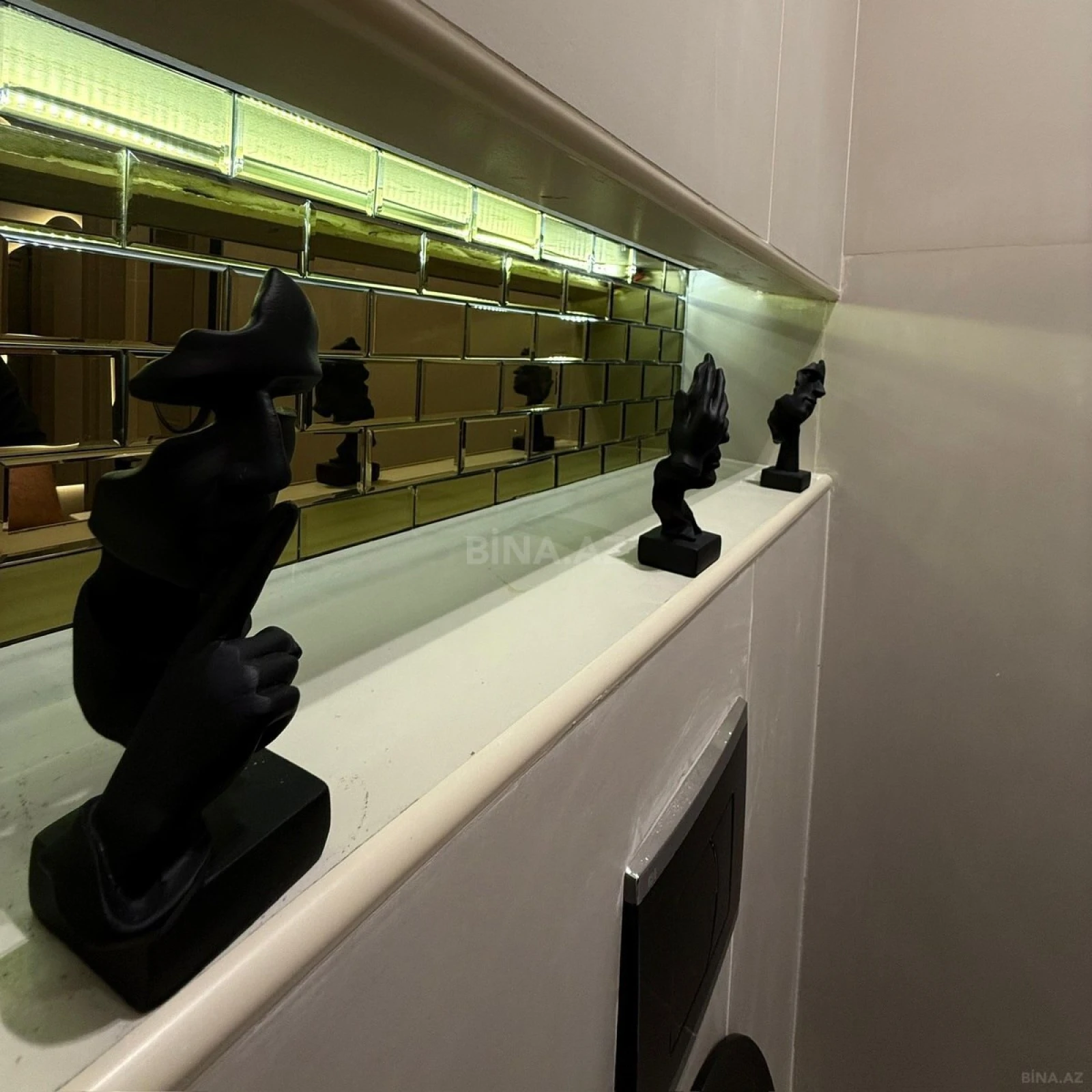 Satılır 3 otaqlı mənzil 72 m²