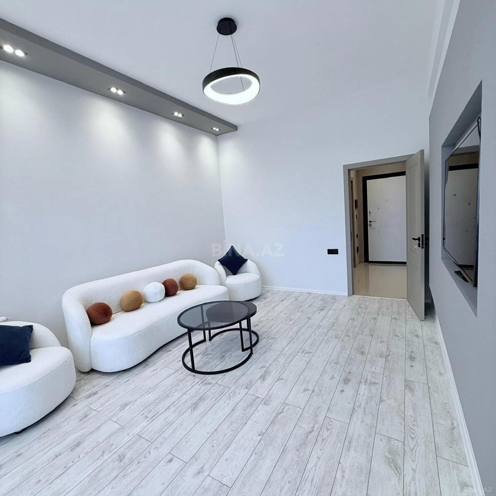 Satılır 3 otaqlı mənzil 72 m²
