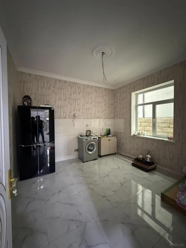 Satılır 4 otaqlı həyət evi 170.5 m²