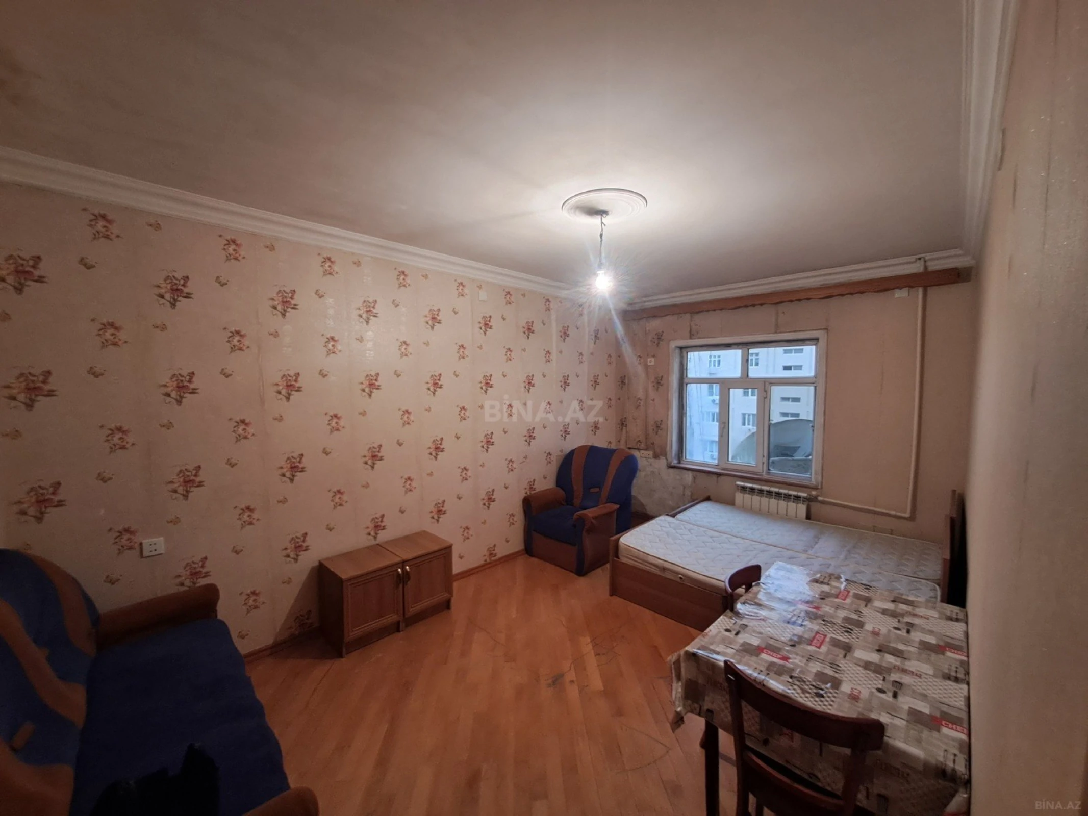 Satılır 2 otaqlı mənzil 60 m²