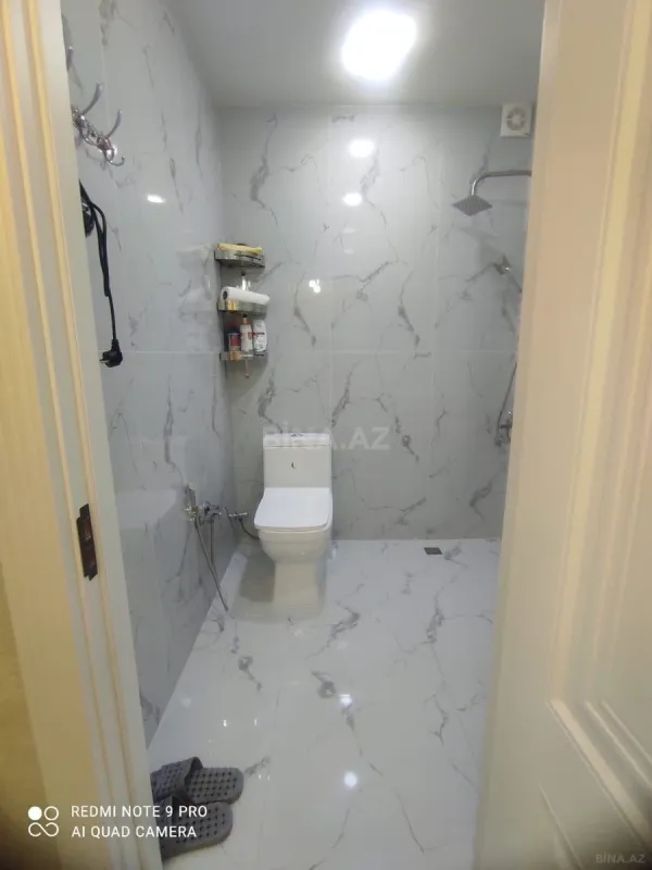 Kirayə verilir 2 otaqlı mənzil 65 m²