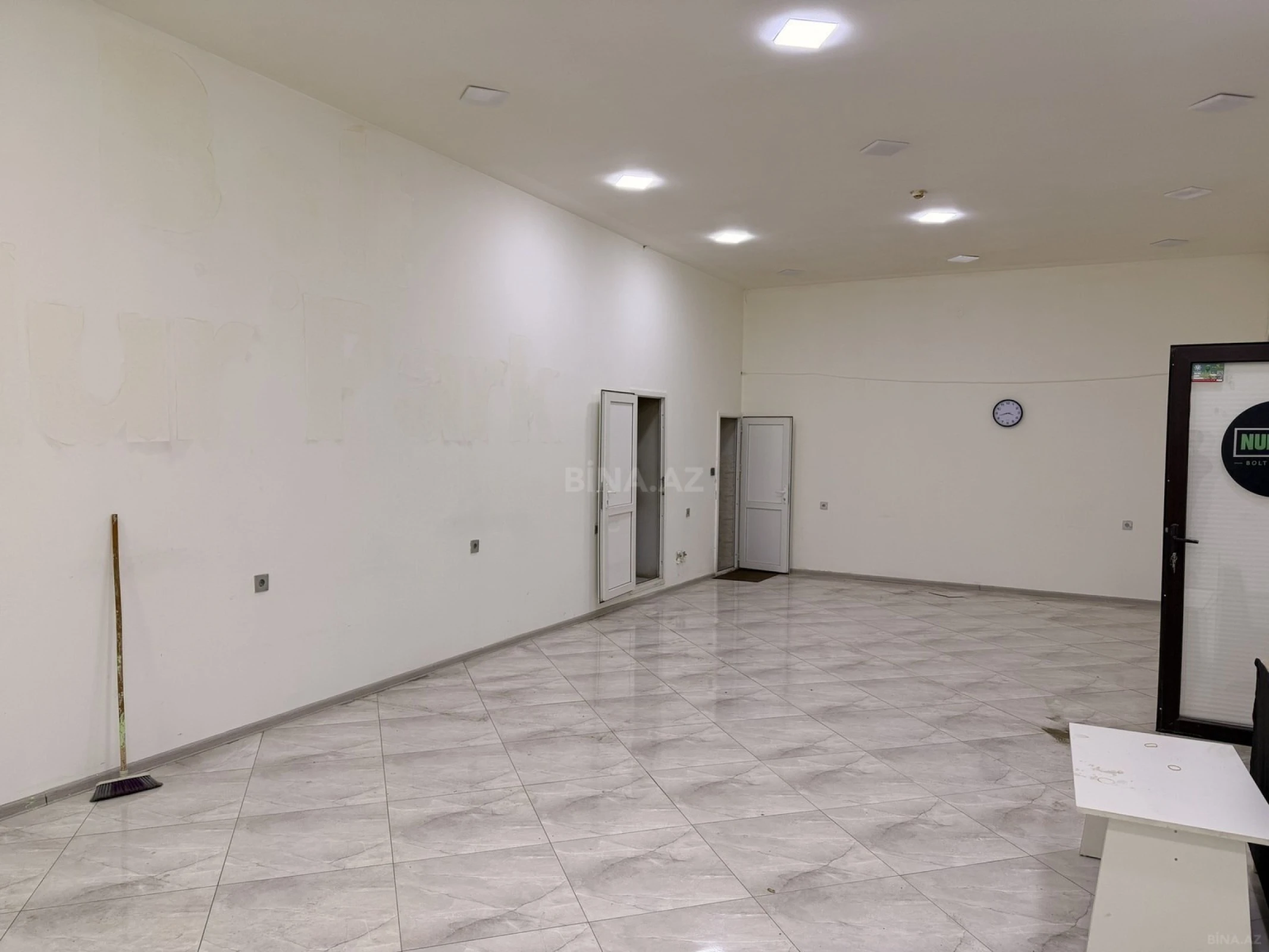 Kirayə verilir obyekt 70 m²