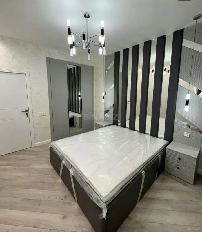 Kirayə verilir 4 otaqlı mənzil 155 m²
