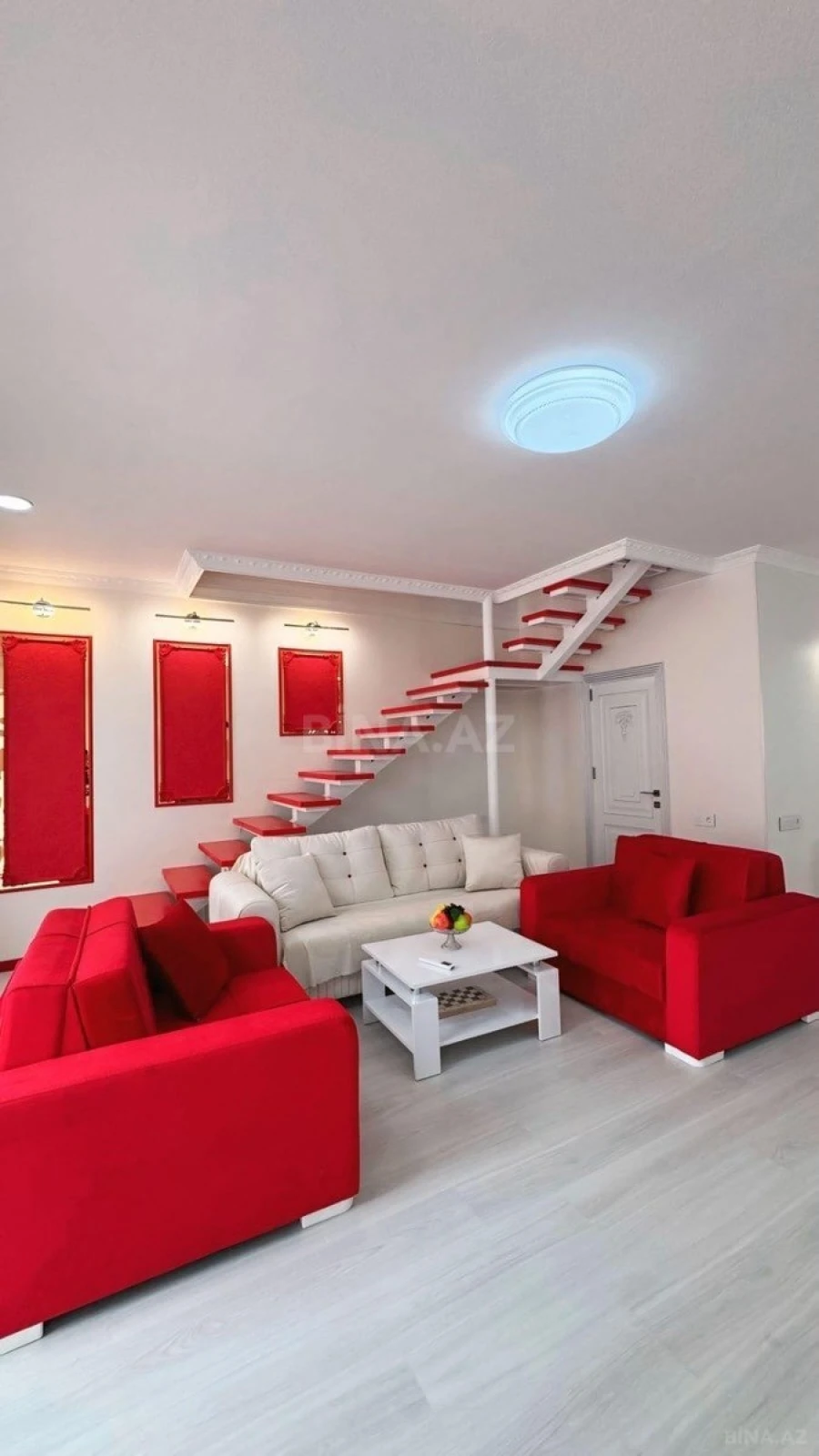 Kirayə verilir 2 otaqlı həyət evi 120 m²
