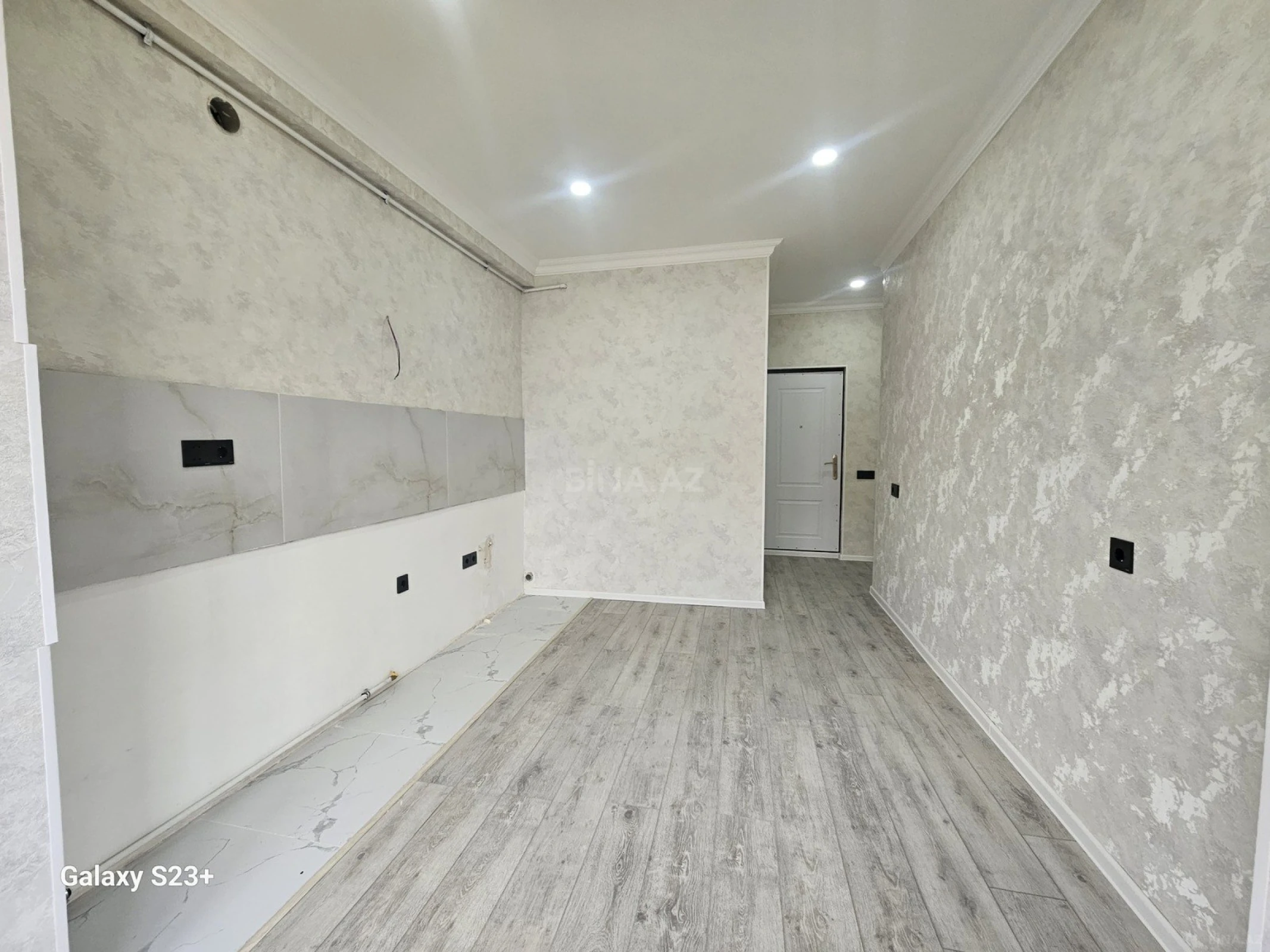 Satılır 2 otaqlı mənzil 54 m²
