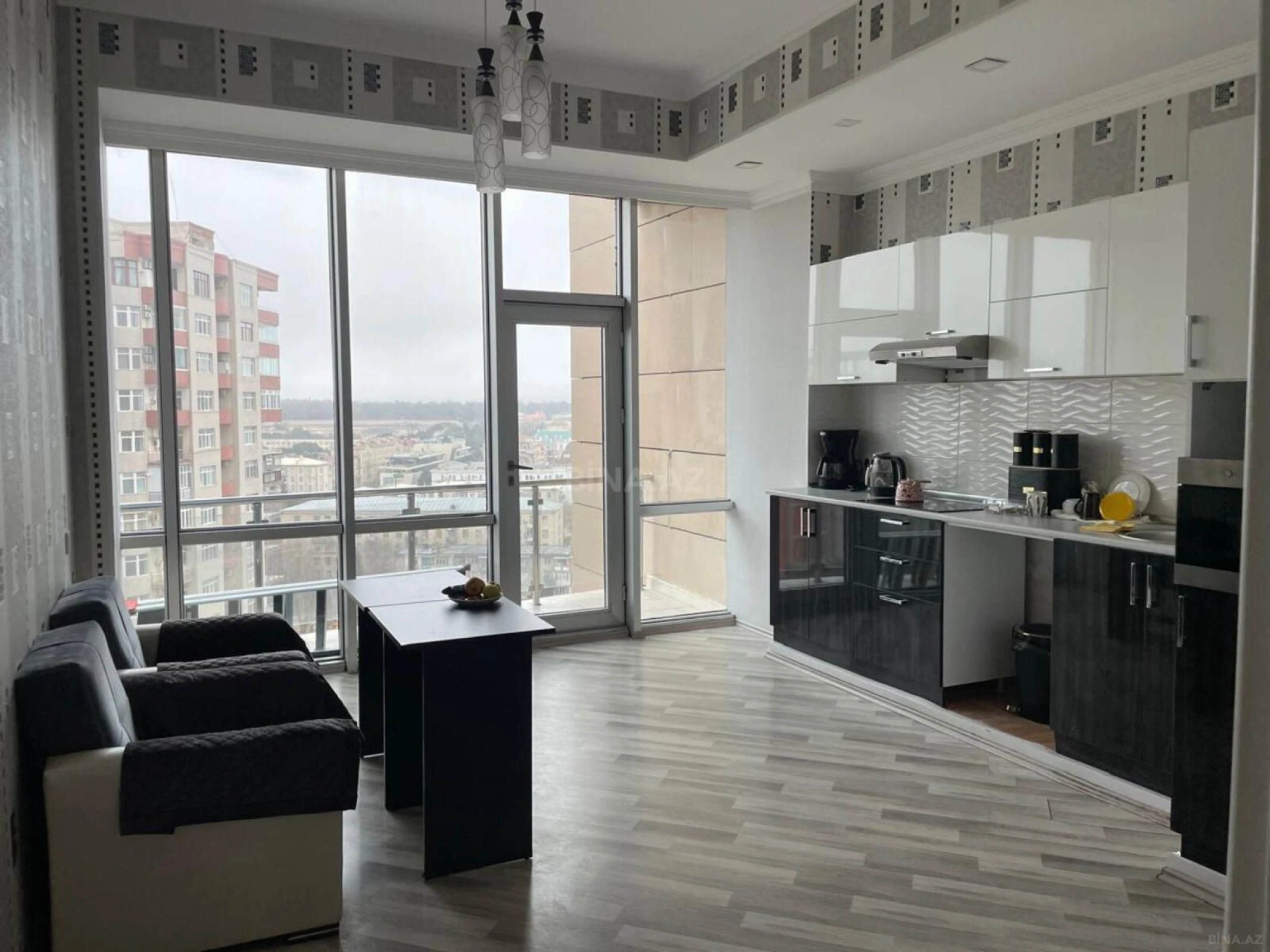 Kirayə verilir 2 otaqlı ofis 123 m²