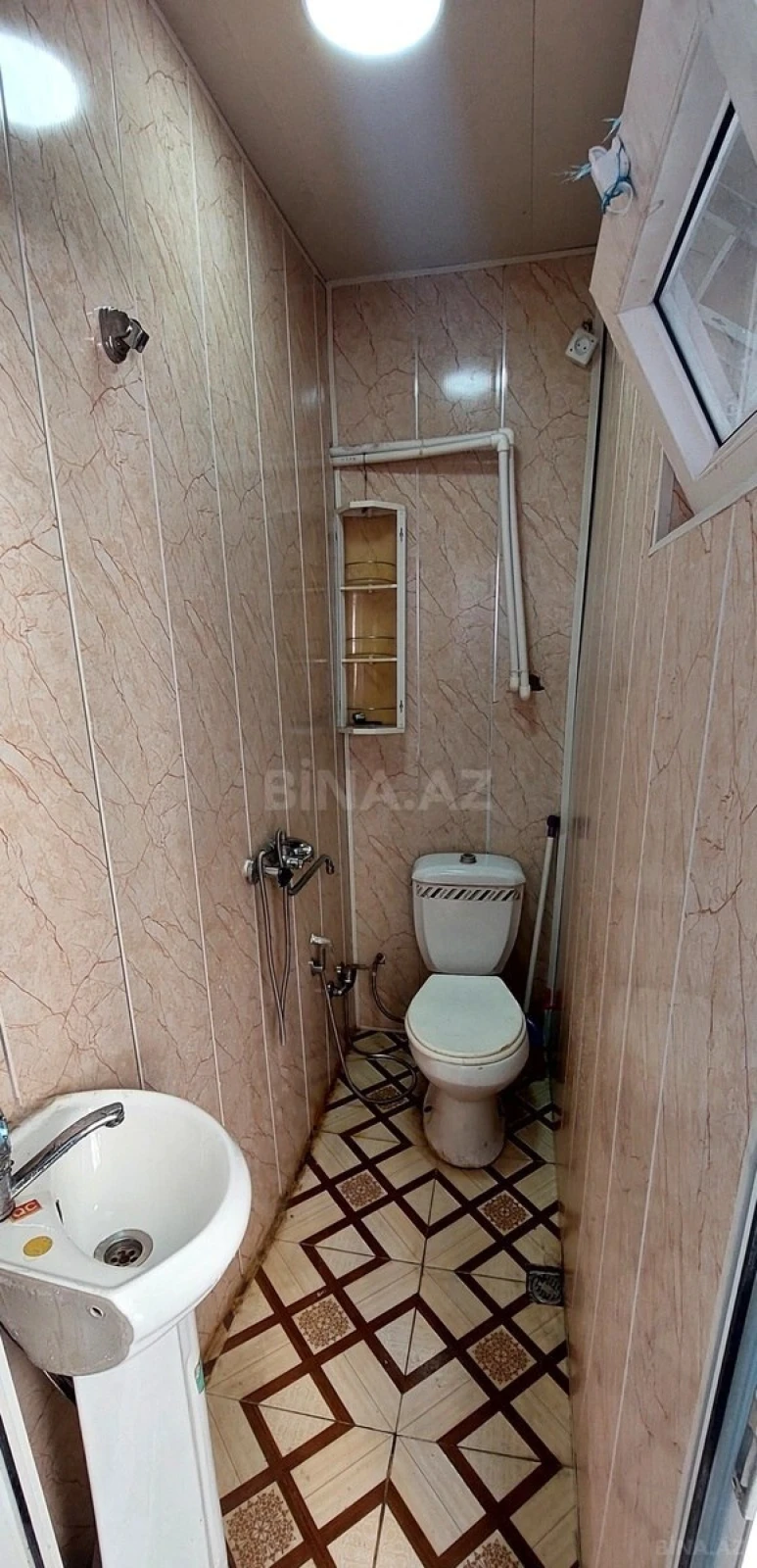 Satılır 1 otaqlı həyət evi 17 m²
