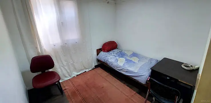 Satılır 1 otaqlı həyət evi 17 m²