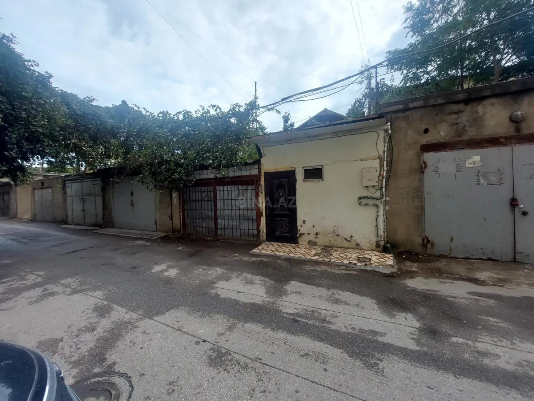 Satılır 1 otaqlı həyət evi 17 m²