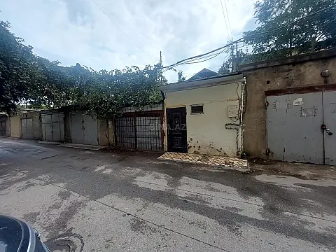 Satılır 1 otaqlı həyət evi 17 m²