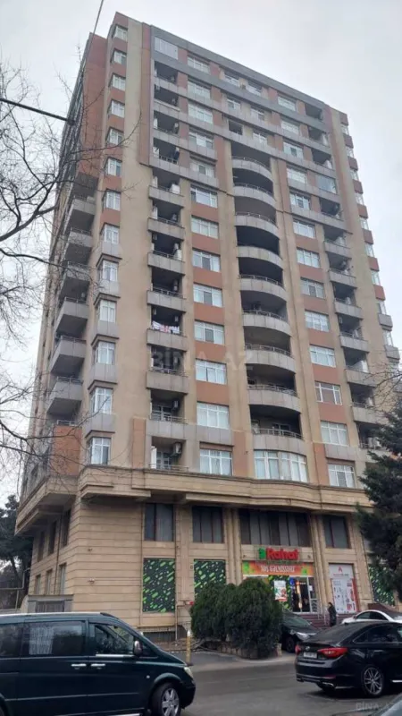 Satılır 2 otaqlı mənzil 52 m²