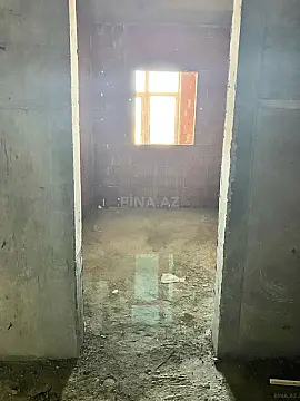 Satılır 2 otaqlı mənzil 83 m²