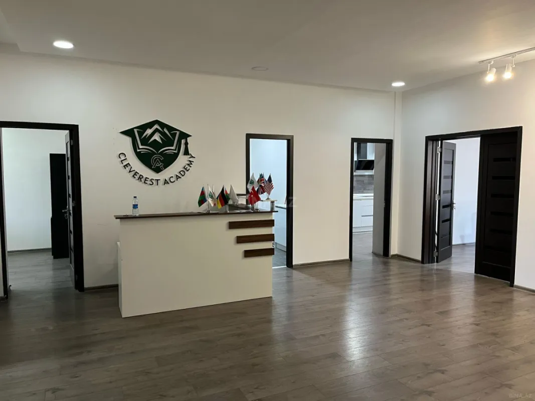 Kirayə verilir 5 otaqlı ofis 180 m²