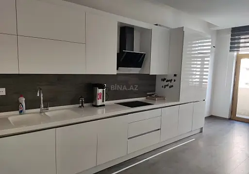 Kirayə verilir 5 otaqlı ofis 180 m²